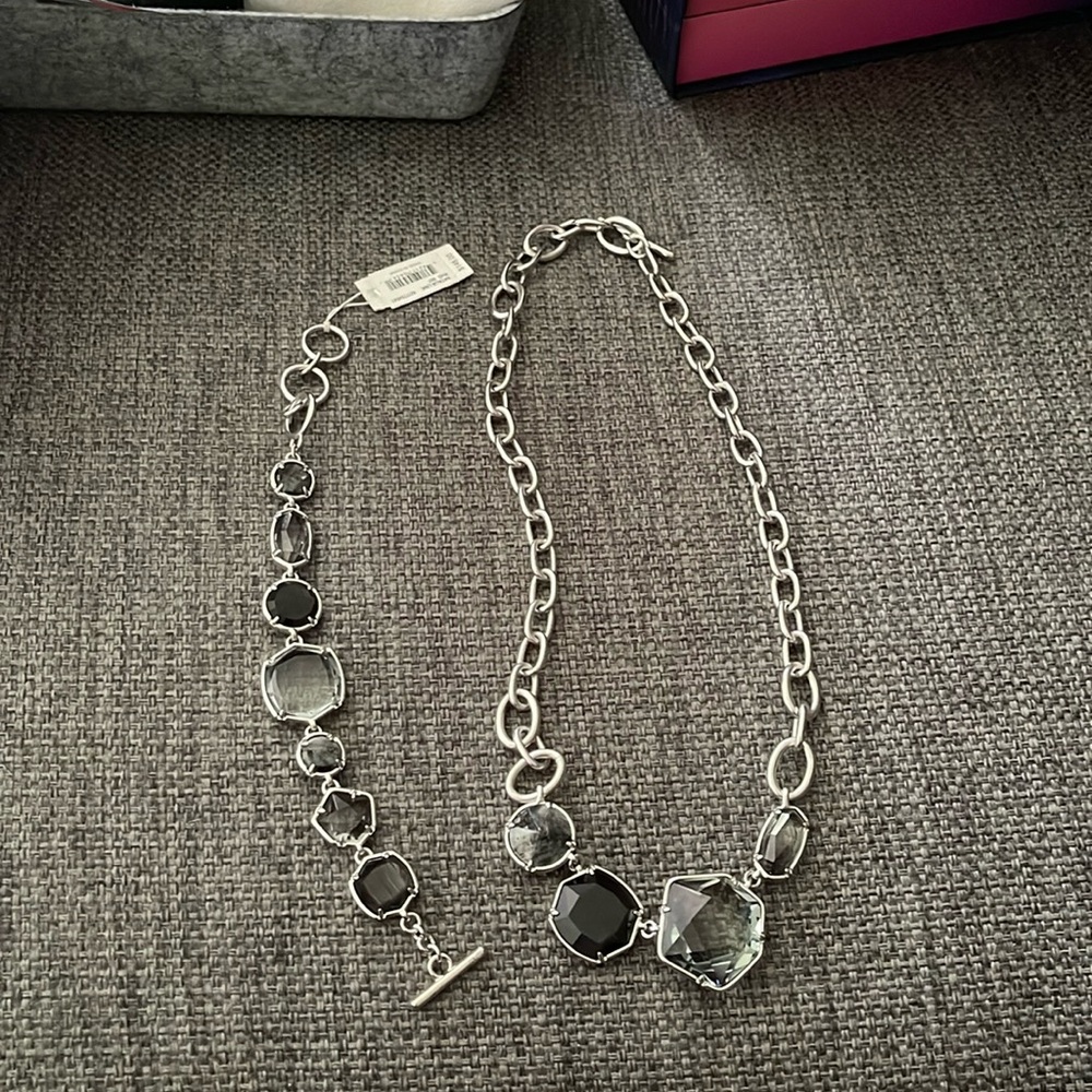 Kendra Scott necklace and bracelet set